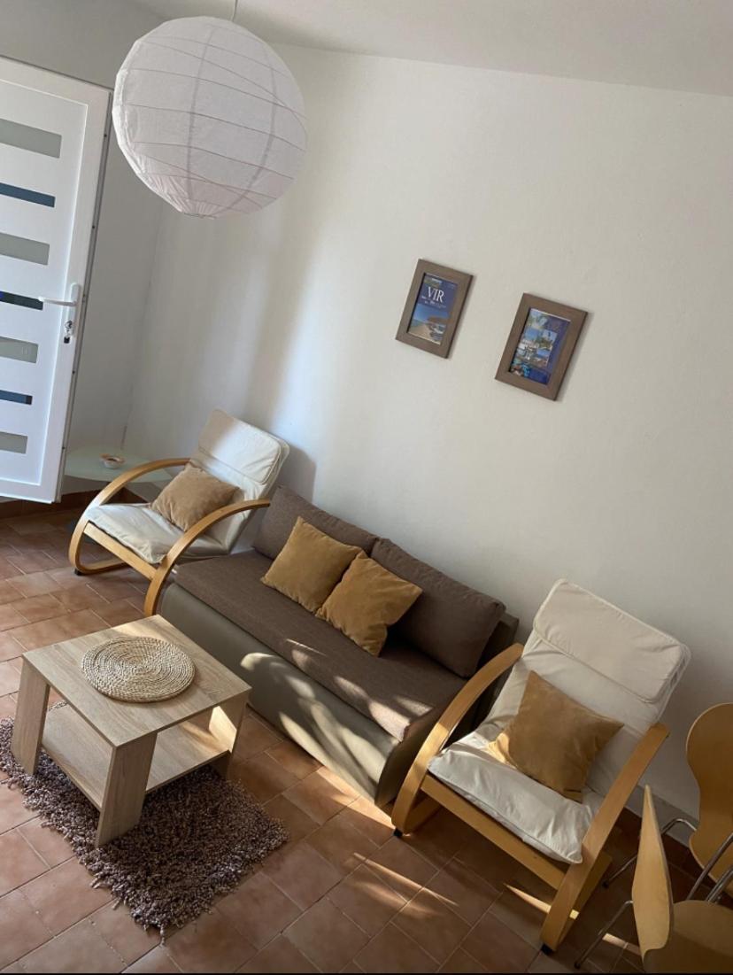 Apartman Ivan Vir Buitenkant foto