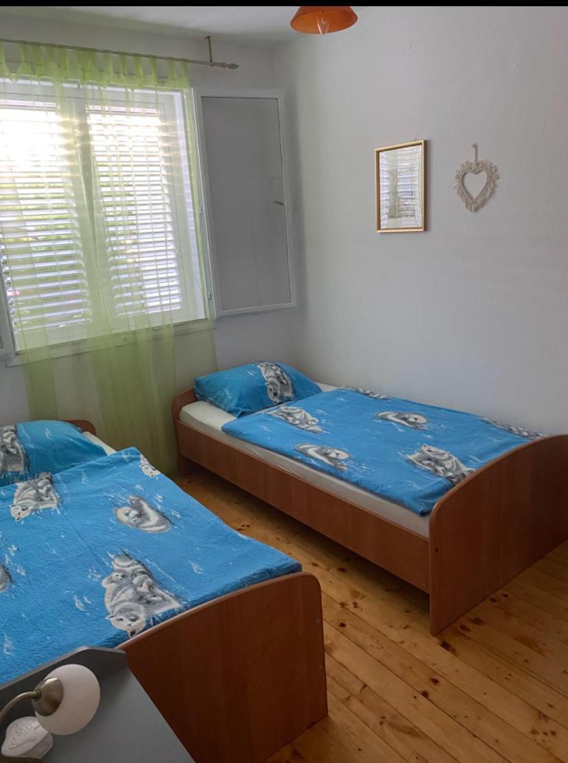 Apartman Ivan Vir Buitenkant foto